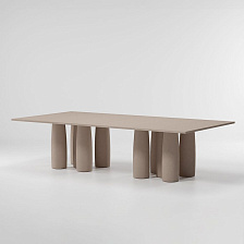 Уличный стол Minera stone dining table 280 x 140 / 12 Guest от Kettal