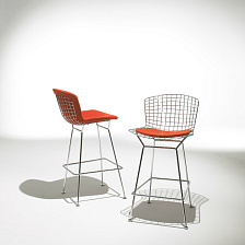 Барный стул Bertoia Bar Stool от Knoll