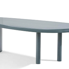 Стол 525 Table en forme libre от Cassina