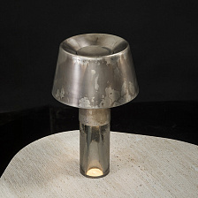 Настольная лампа Ghost Lamp Table от Henge