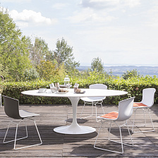 Уличный стол Saarinen High Table For Outdoor от Knoll