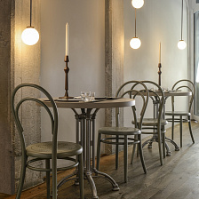 Стол Vermouth от Gebruder Thonet Vienna