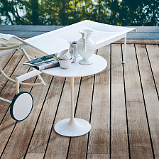 Уличный стол Saarinen Low Table For Outdoor от Knoll