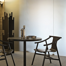 Стол Porto от Gebruder Thonet Vienna