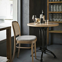 Стол Vermouth от Gebruder Thonet Vienna