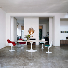 Стол Saarinen Tulip High Tables от Knoll