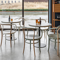 Стол Porto от Gebruder Thonet Vienna