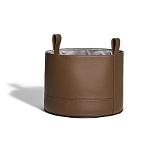 Кожаная корзина Leather Basket M от Poltrona Frau