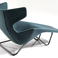 Шезлонг Take a Line For a Walk от Moroso