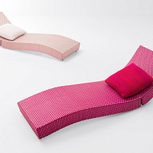 Шезлонг Wave от Paola Lenti