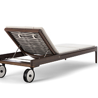 Уличный шезлонг Levante Sun Lounger от Exteta